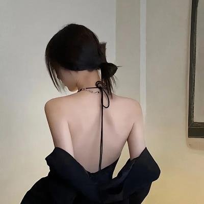 泡芙小姐
